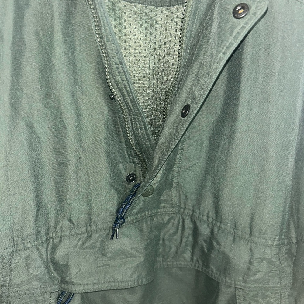 Eastern Mountain Sports Mens Windbreaker 1/2 Snap Front Pouch Jacket Vtg small - Picture 4 of 10